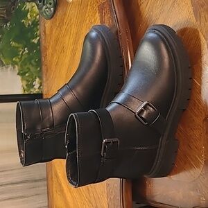 New! Art Class Girls 4 Trendy combat moto black ankle shoe boots
